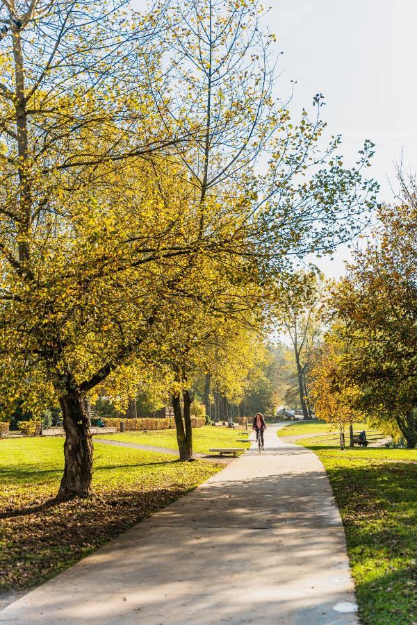 Vila Valentina Ljubljana Buitenkant foto